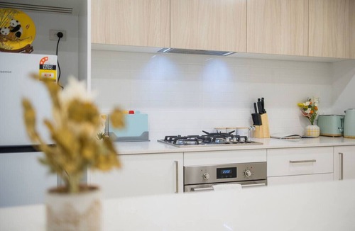 Rouse Hill Apartment | Jasmine`s Secret Garden in Rouse Hill