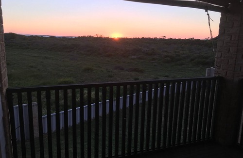 Jurien Bay House | JBay Escape - Ocean views, WIFI, Netflix
