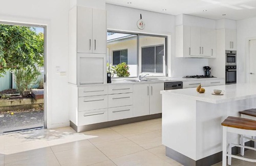 Yamba House | Jeffery River Retreat - Pet Friendly With Private Pontoon - Holiday Yamba