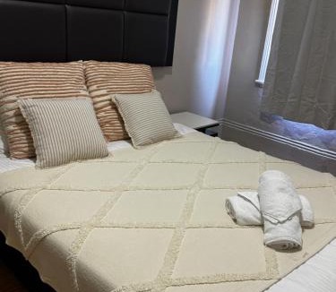 Jerilderie Hotel | Jerilderie Hotel - Pub, Restaurant & Accommodation