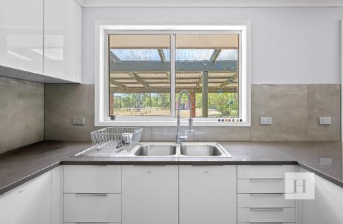 Jilliby House | Jilliby Honey Farm