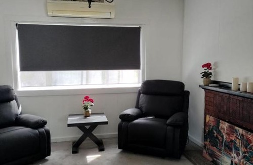 Seymour Apartment | Joshi's Villa
