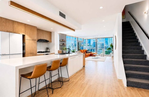 Docklands House | JuHaus Collection | Cloudhouse 210