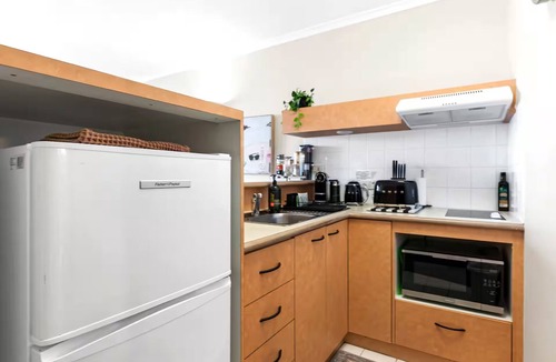 Cairns Hotel | Juliette’s View | Boutique Stay Near Esplanade