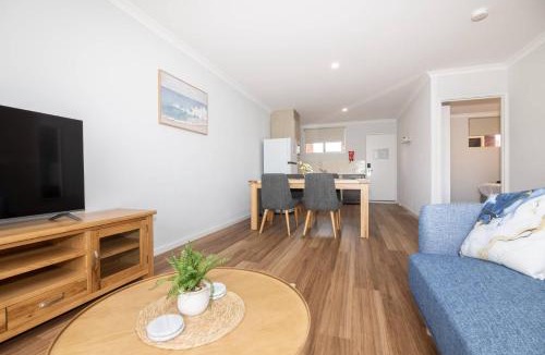 Jurien Bay Hotel | Jurien Bay Motel Apartments