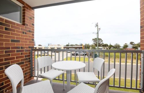 Jurien Bay Hotel | Jurien Bay Motel Apartments