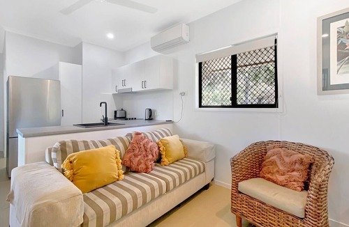 Picnic Bay House | Kadani