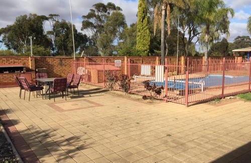 Kadina Hotel | Kadina Gateway Motor Inn