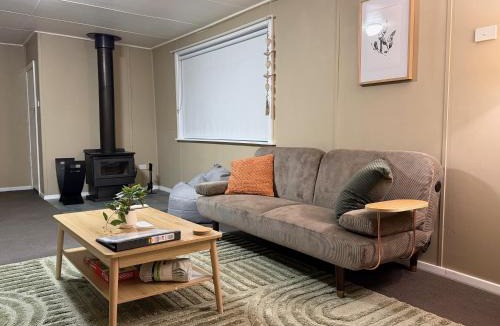 Hay South House | Kangaroo Cottage