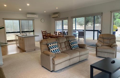 Kingscote Resort | Kangaroo Island Cabins