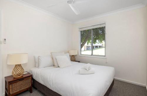 Fingal Bay House | Karingal Beach Cottage Fingal Bay