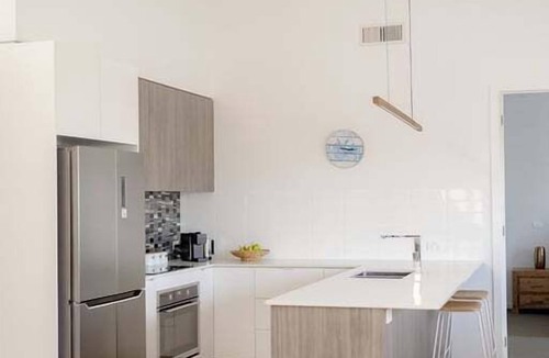 Inverloch House | Karkalla Beach House - Linen Inc, Pet Friendly