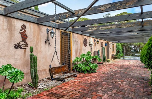 Crafers West House | Karku Wardli Hacienda Escape, Wildlife, Private Retreat, Child Friendly