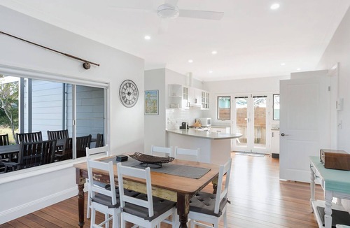 Narooma House | Kesla Beach House Narooma