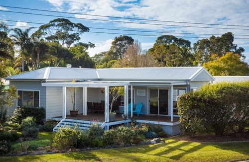 Narooma House | Kesla Beach House Narooma