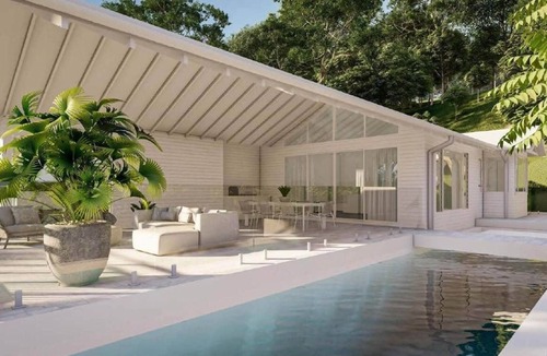 Woodwark House | Kindred Whitsundays (5brm)