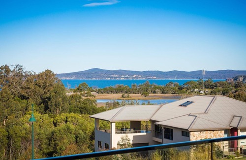 Eden House | Kingfisher Retreat @ Eden Cove 3+ nights (4 bedroom)