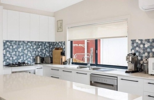 Pambula Beach Resort | Kings Cove - Captivating Coastal Views