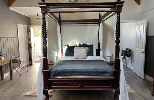 Gembrook Ski Chalet | Kookaburra Cottage Gembrook