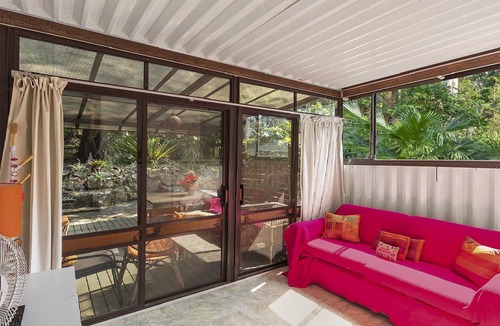 Pearl Beach House | Koorawatha by HolidayCo.