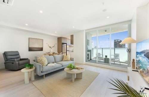 Burwood Apartment | KozyGuru | Burwood | City Skyline – Steps to Train