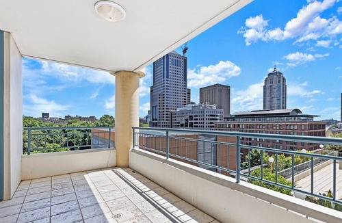 Haymarket Apartment | KozyGuru | Haymarket | 1 Bed Big Balcony Apt