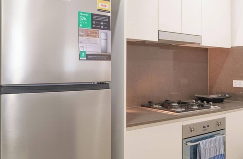 Hillsdale Apartment | KozyGuru | Hillsdale | 2 Bedroom APT