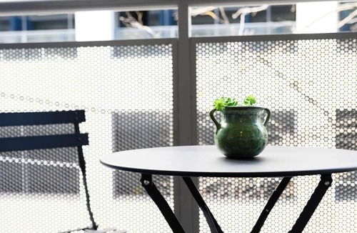 Redfern Apartment | KozyGuru | Redfern | Vibrant Cityside Retreat