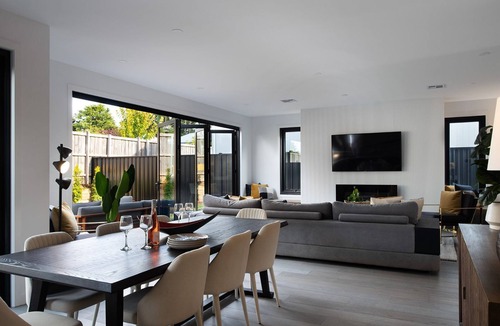 Daylesford House | Kura Skymning-Scandi styled, in the heart of Daylesford