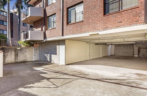 Nelson Bay Apartment | Kurranulla, 5/15 Weatherly Close - Walk to Shoal Bay Beach and Little Beach!