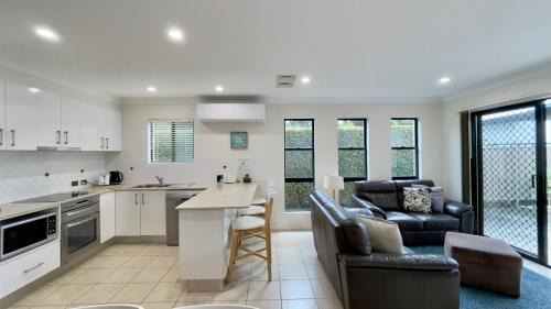 South West Rocks Villa | La Bella Vita 26 Landsborough St SWR