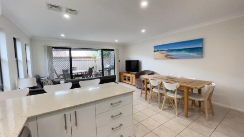 South West Rocks Villa | La Bella Vita 26 Landsborough St SWR