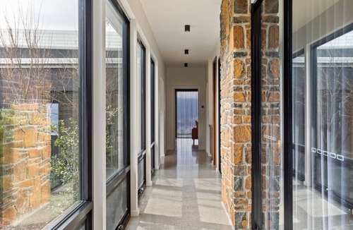 Trevallyn House | Lachlan Retreat, luxury entertainer Launceston