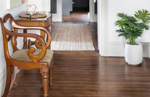 West Hobart House | Lady Victoria