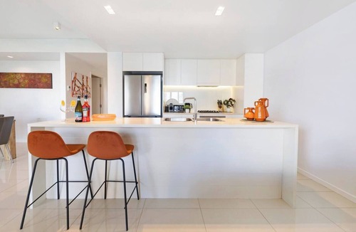 Darwin City Centre Apartment | Lagoon Edge Waterfront Living with Pool near CBD