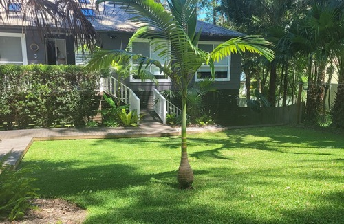 Smiths Lake House | "Laguna" 50m to lake and Frothy Coffee