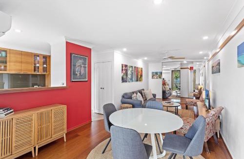Airlie Beach Apartment | Laguna Sol Vista - Central Airlie Beach