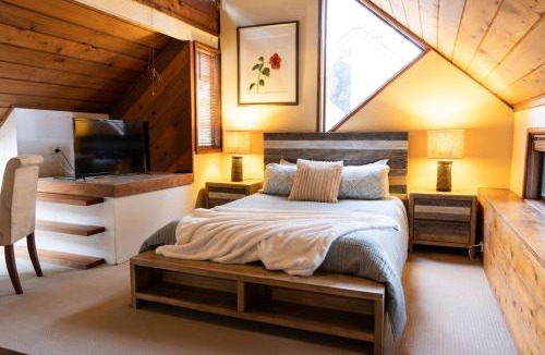 Emerald Beach Bed & Breakfast | Lake Russell Retreat