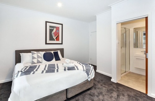 Lake Wendouree Apartment | Lake Wendouree Luxury Apartments