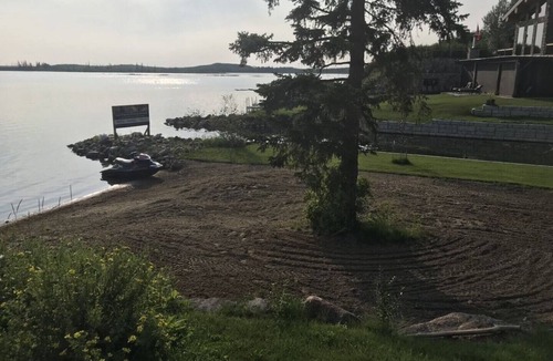 Loon Lake House | Lakefront Cabins for Rent, with private marina - Cabin 8
