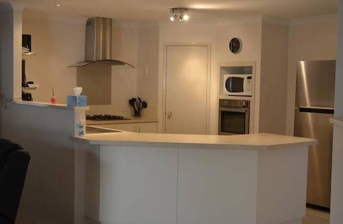 Lakelands House | Lakeland's Get Away Home