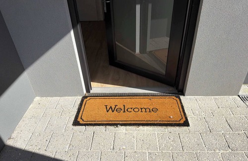 Lakelands House | Lakelands Escape! Enjoy the best of Mandurah