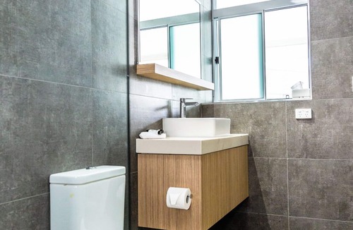 Forster Hotel | Lakes and Ocean Hotel Forster