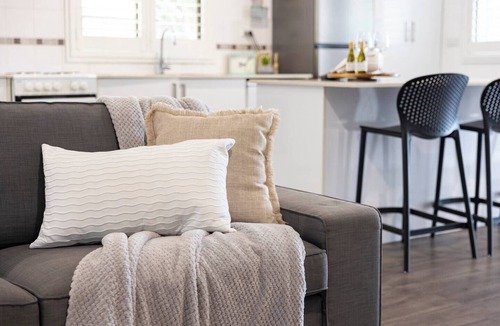 Pelican House | Lakeview Haven Laid back Days by Pelican Foreshore