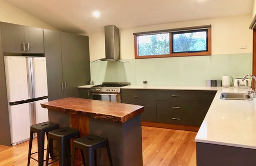 Merrijig House | Large 6 Bedroom Family Home - Great for large groups