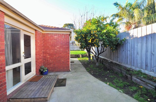 Glen Waverley House | Large, spacious group stay, quiet area with a private yard, central in Melb S/E
