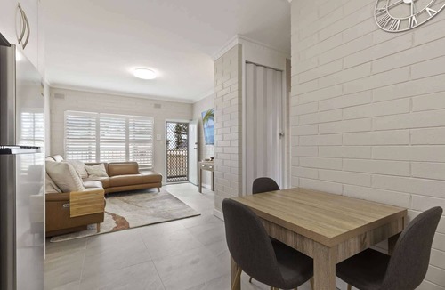 Largs Bay Apartment | Largs Bay Bliss, 2 Bedroom Beachside Retreat