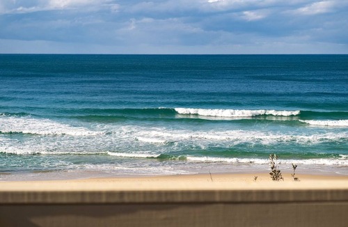 Blueys Beach Apartment | Lawsons at Blueys - Pacific Palms Holidays