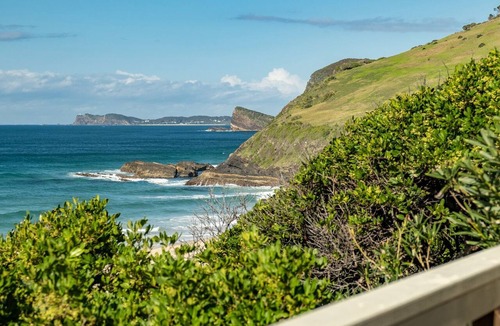 Blueys Beach Apartment | Lawsons at Blueys - Pacific Palms Holidays