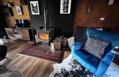 Jamieson Resort | Lazy Daze River Retreat